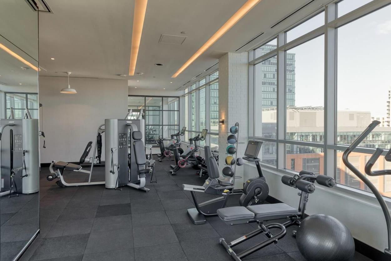 3Br Glass Suite With Gym & Pool By Envitae Baltimore Exterior photo